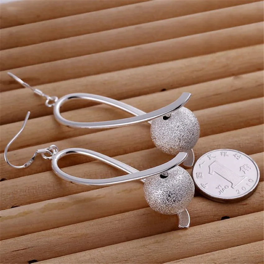 925 factory price E133 wholesale Beautiful Retro Leave Leaf  silver color earrings high quality fashion classic jewelry