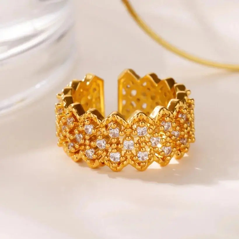 Luxury Zircon Geometric Ring for Women Gold Plated Stainless Steel Ring Hypoallergenic Wedding Christmas Jewelry Gift