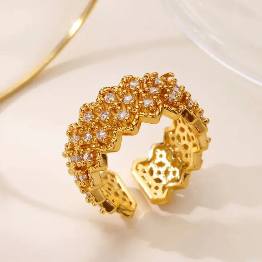 Luxury Zircon Geometric Ring for Women Gold Plated Stainless Steel Ring Hypoallergenic Wedding Christmas Jewelry Gift
